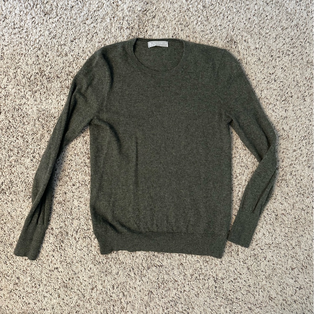 Everlane cashmere sweater